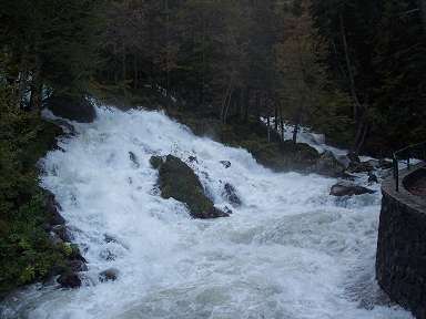 Die Wasserfälle in der Nähe von Vielha. 